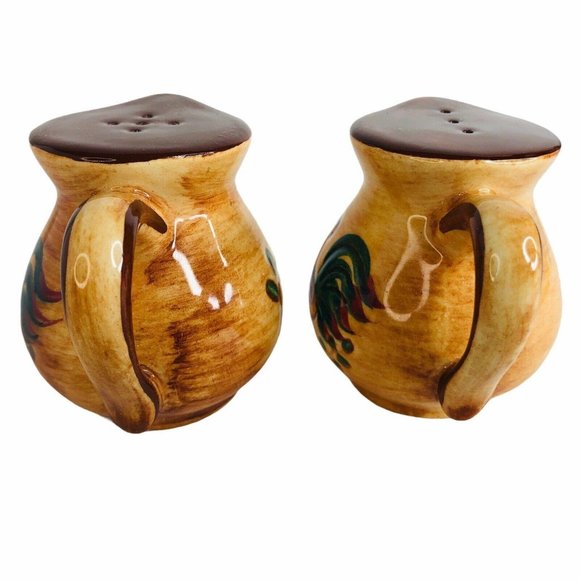 Pennsbury Pottery Red Rooster Salt and Pepper Shak - Picture 10 of 12